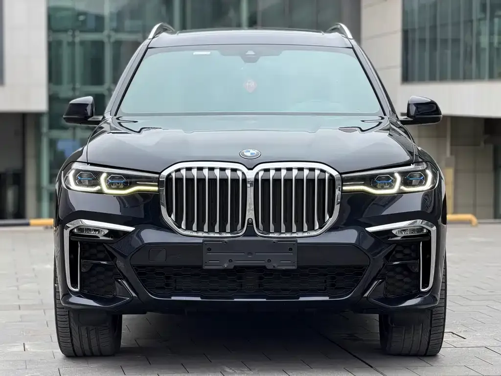 BMW X7 2021 из CN, фото 2