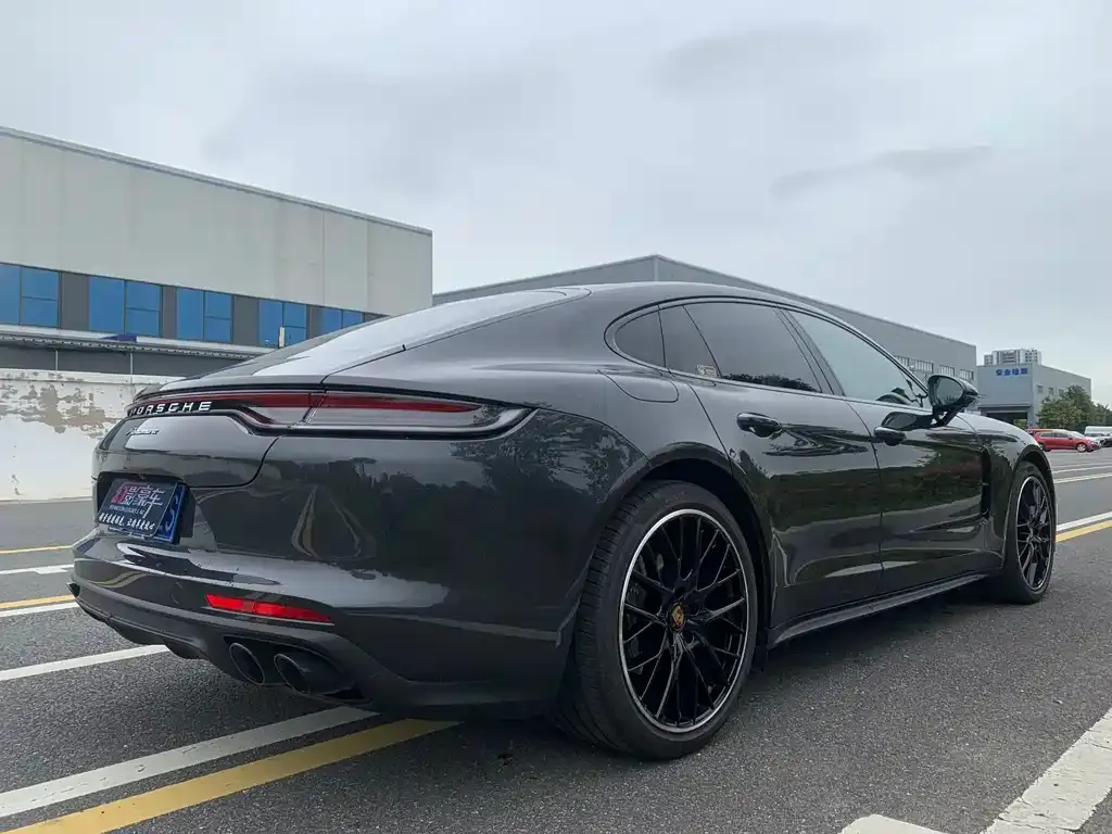 Porsche Panamera 2021 из CN, фото 7