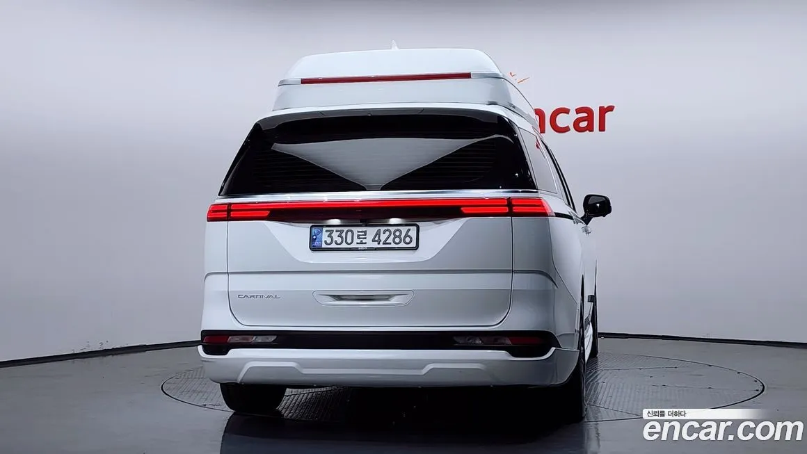 Kia Carnival — фото 2