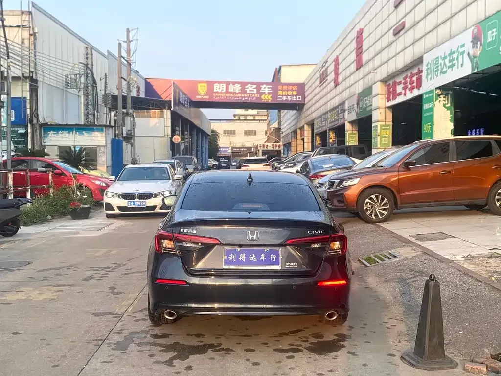 Honda Civic 2024 из CN, фото 5