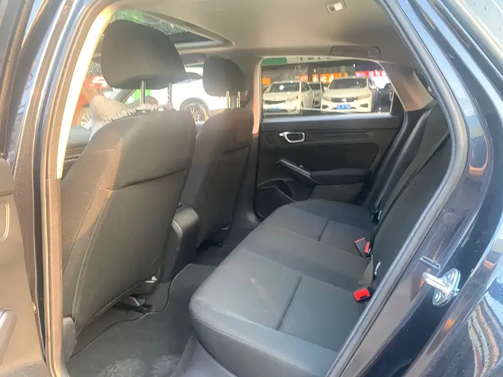 Honda Civic 2024 из CN, фото 2
