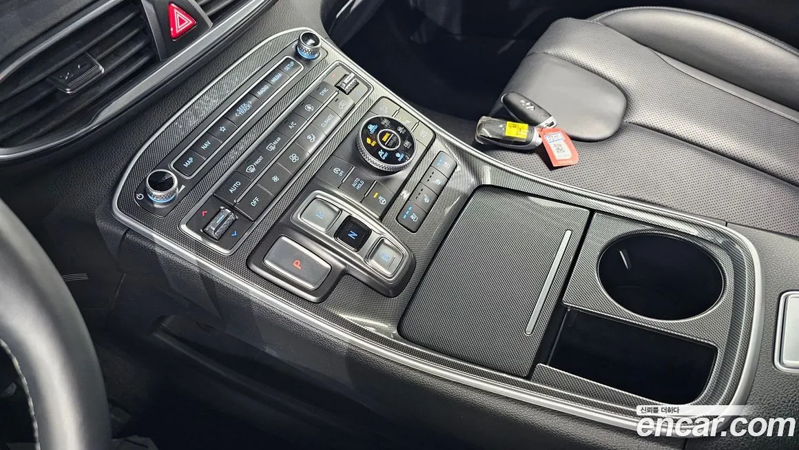 Hyundai Santafe — фото 8