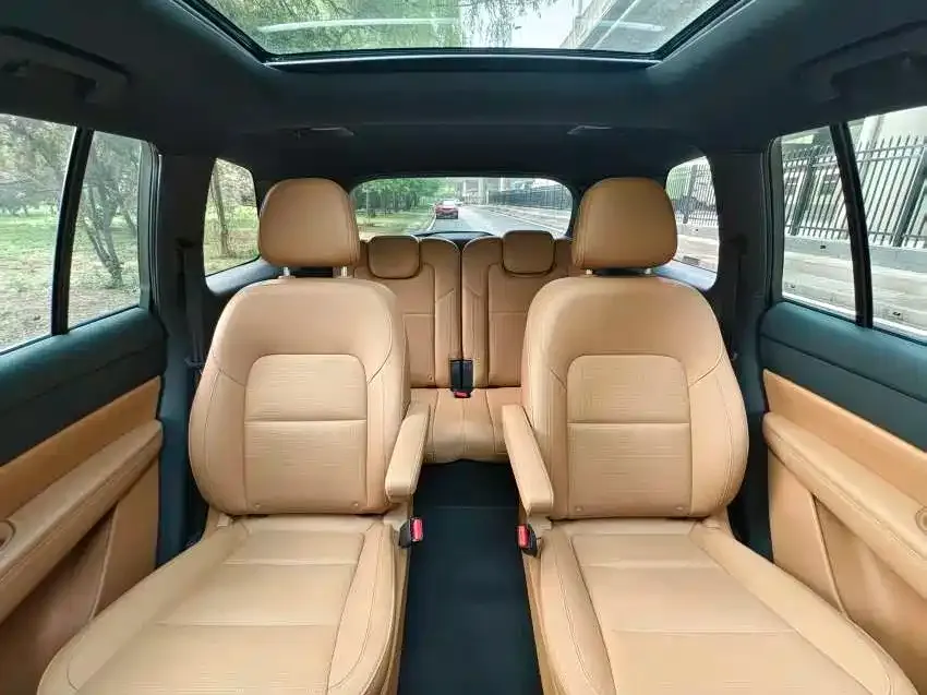 Li Auto ONE 2021 из CN, фото 2