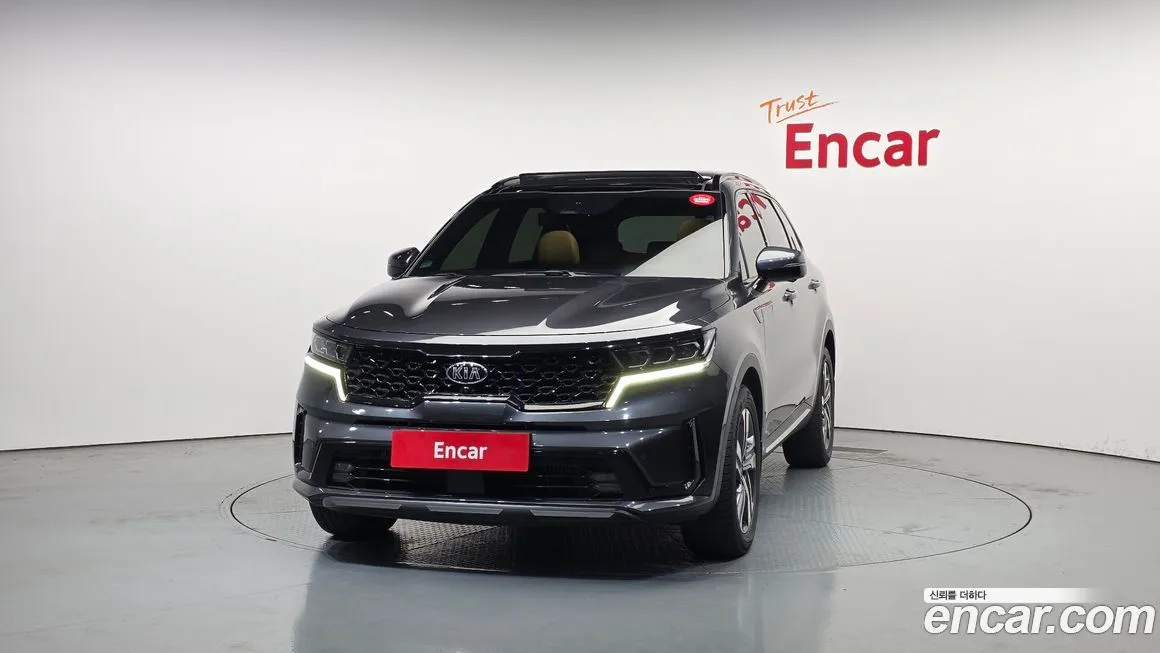 Kia Sorento — фото 8