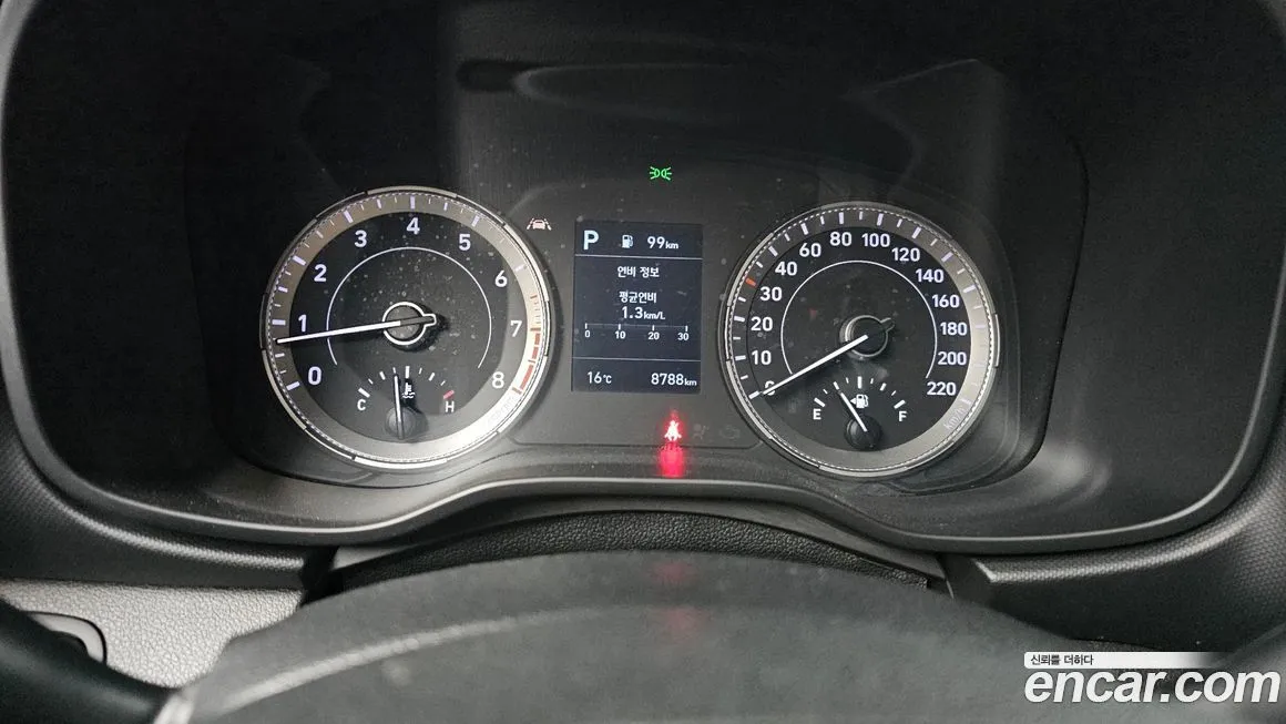 Hyundai Venue 2021 из KR, фото 8