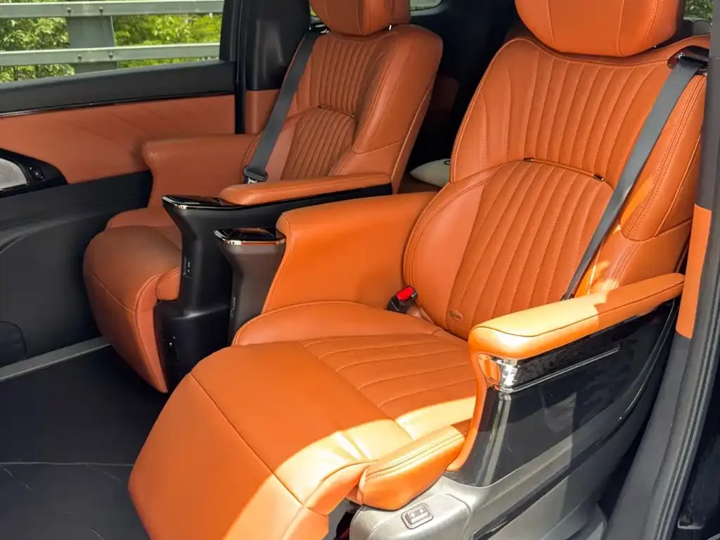 GAC Motor Trumpchi E9 — фото 3