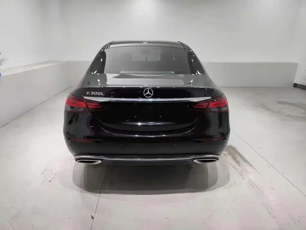 Mercedes-Benz E-Class 2022 из CN, фото 2