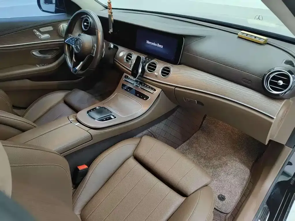 Mercedes-Benz E-Class 2022 из CN, фото 10
