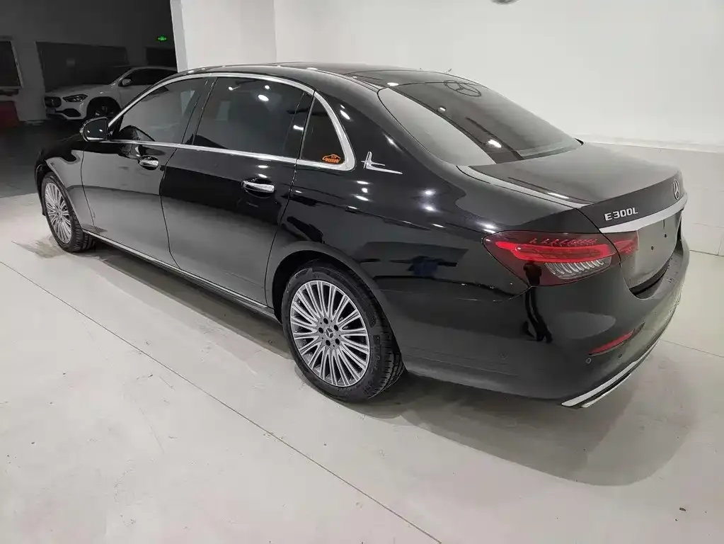 Mercedes-Benz E-Class 2022 из CN, фото 3