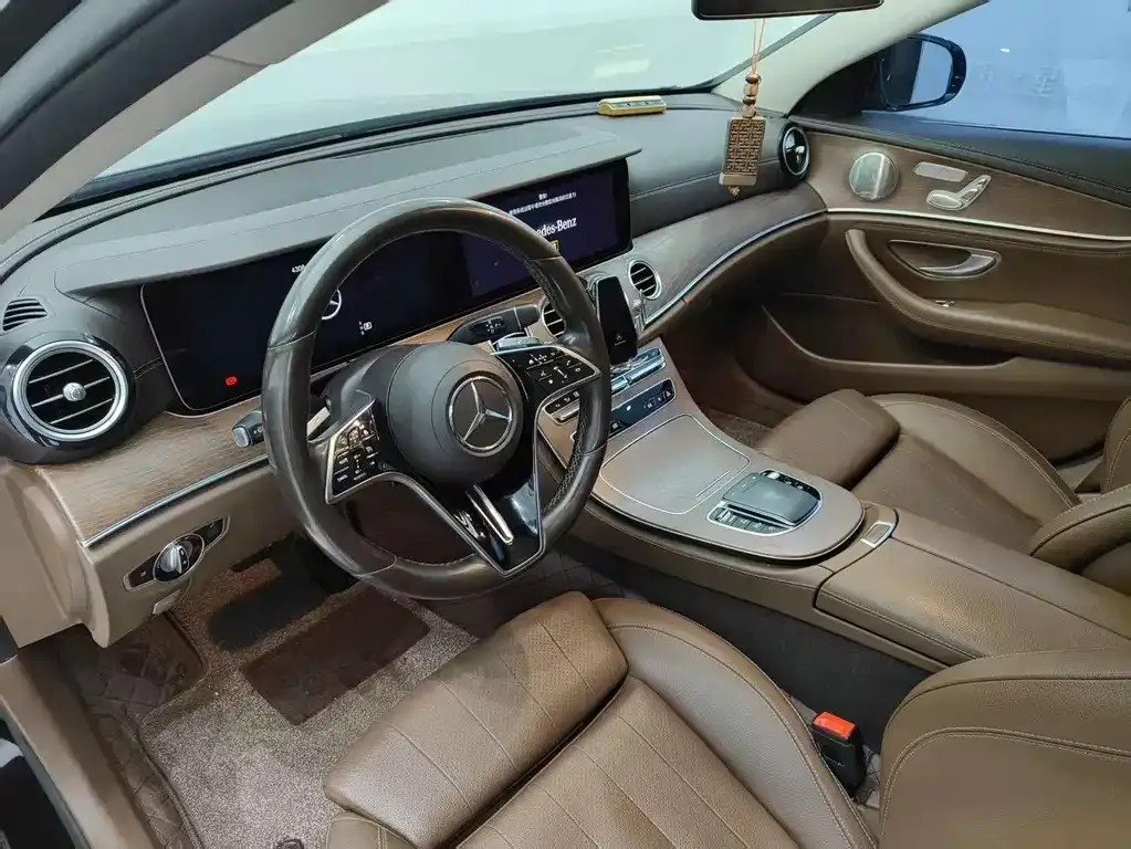 Mercedes-Benz E-Class 2022 из CN, фото 9