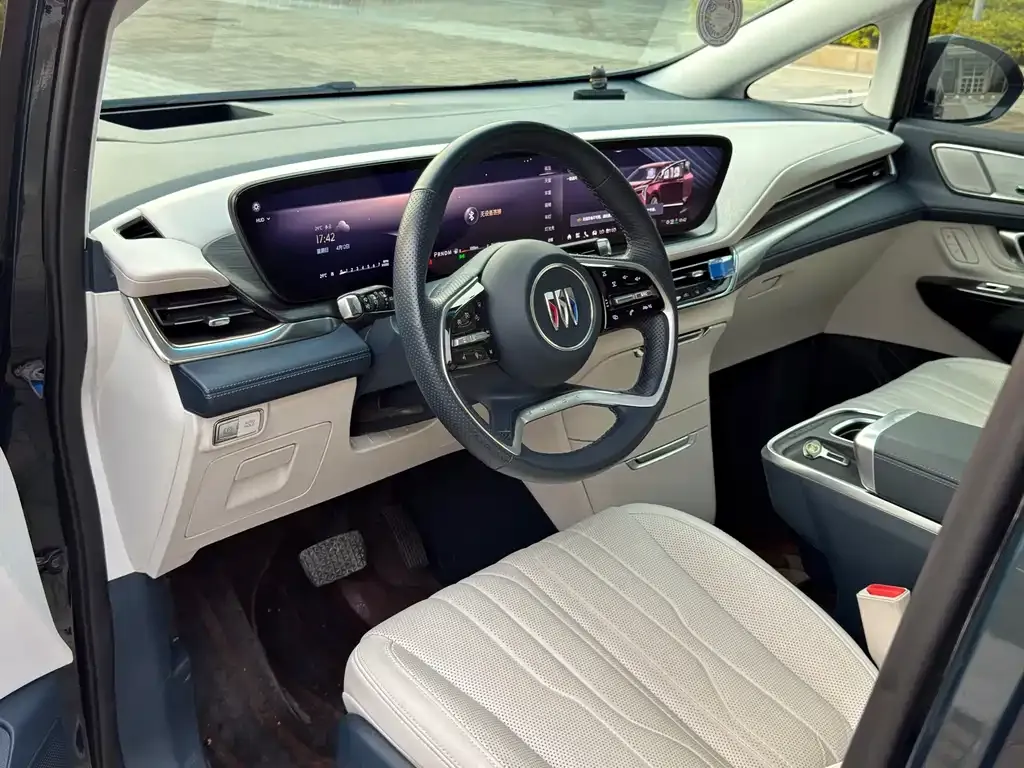 Buick Century 2023 из CN, фото 6