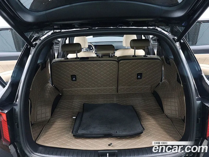 Kia Sorento — фото 9