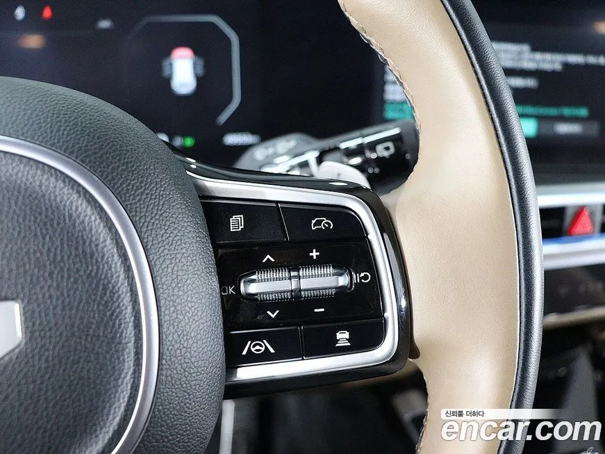 Kia Sorento — фото 10