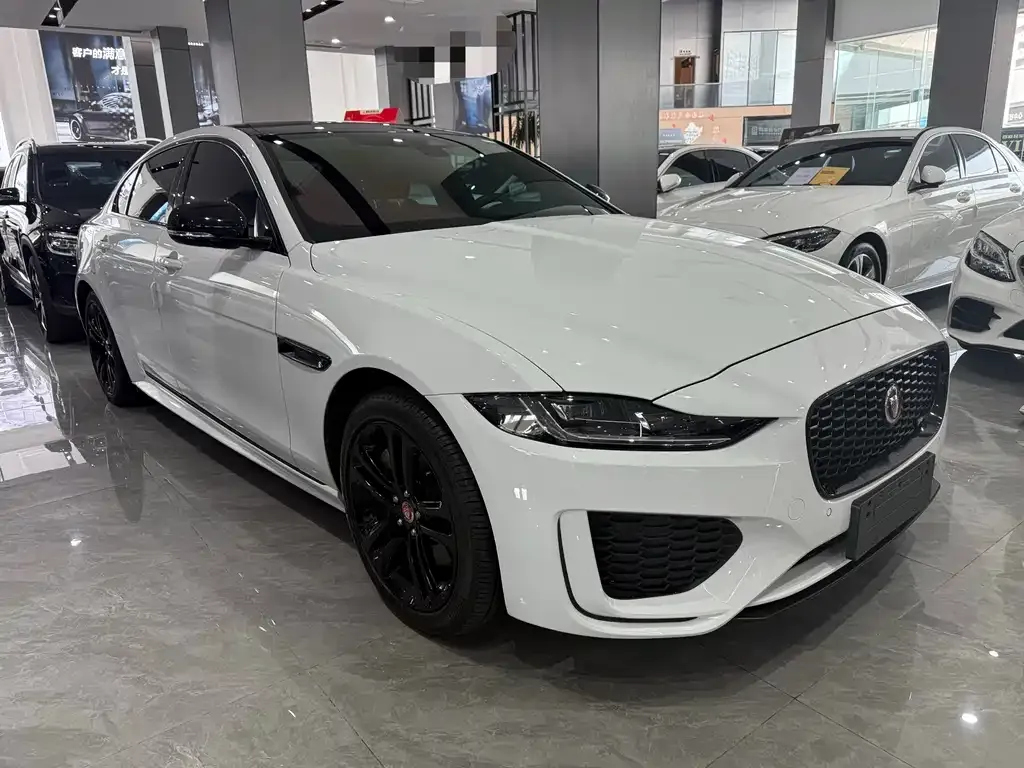 Jaguar XEL 2023 из CN, фото 7