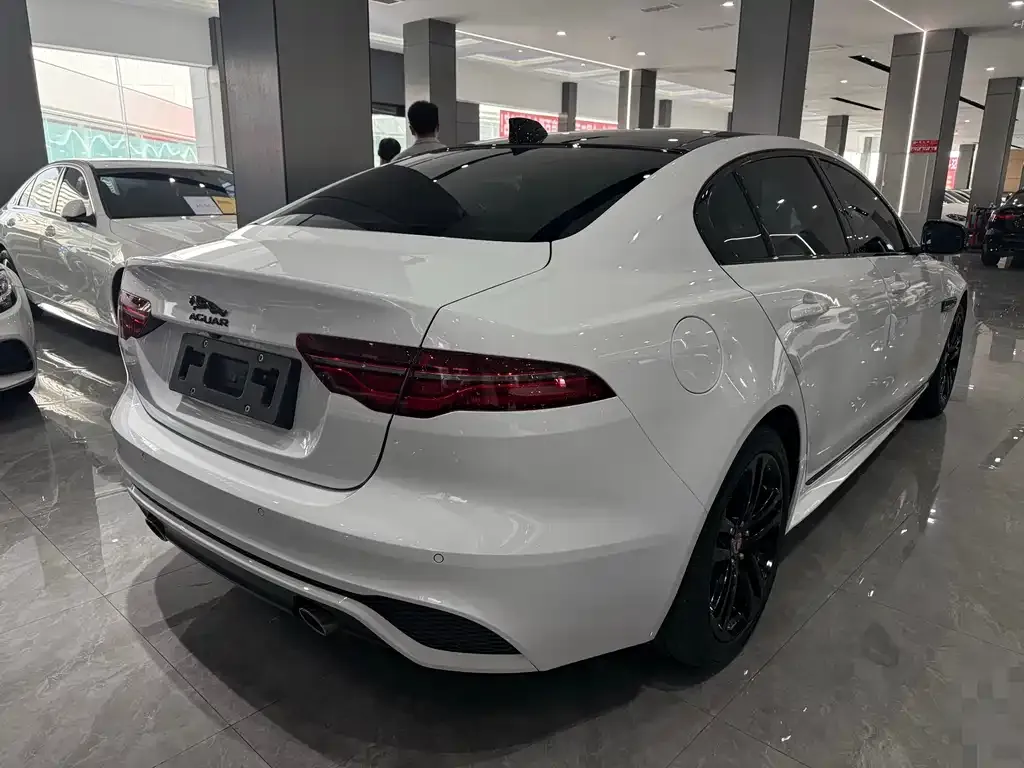 Jaguar XEL 2023 из CN, фото 3