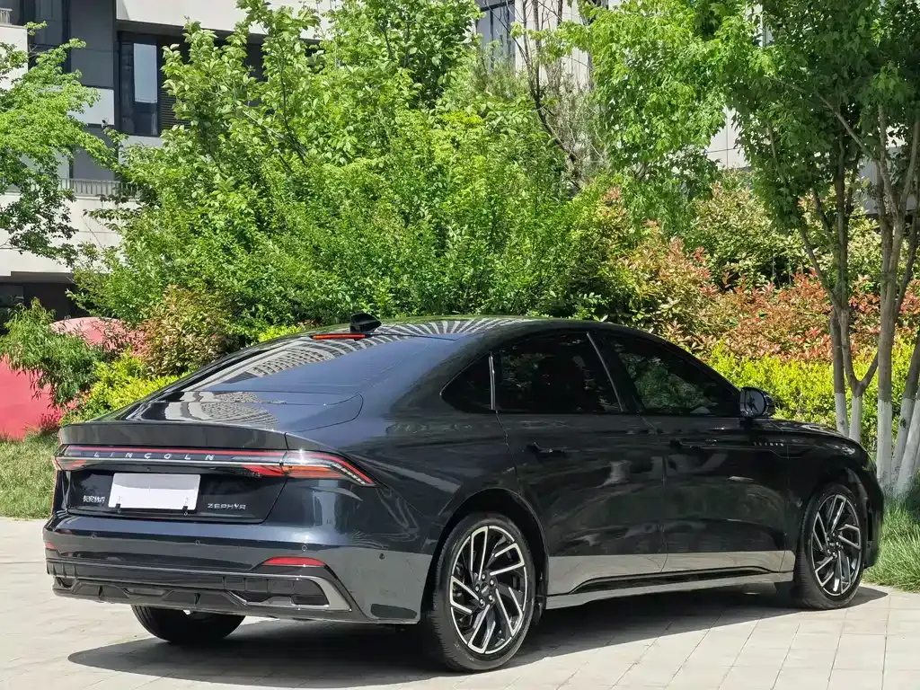 Lincoln Z 2023 из CN, фото 10