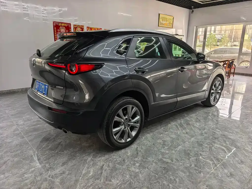 Mazda CX-30 — фото 10