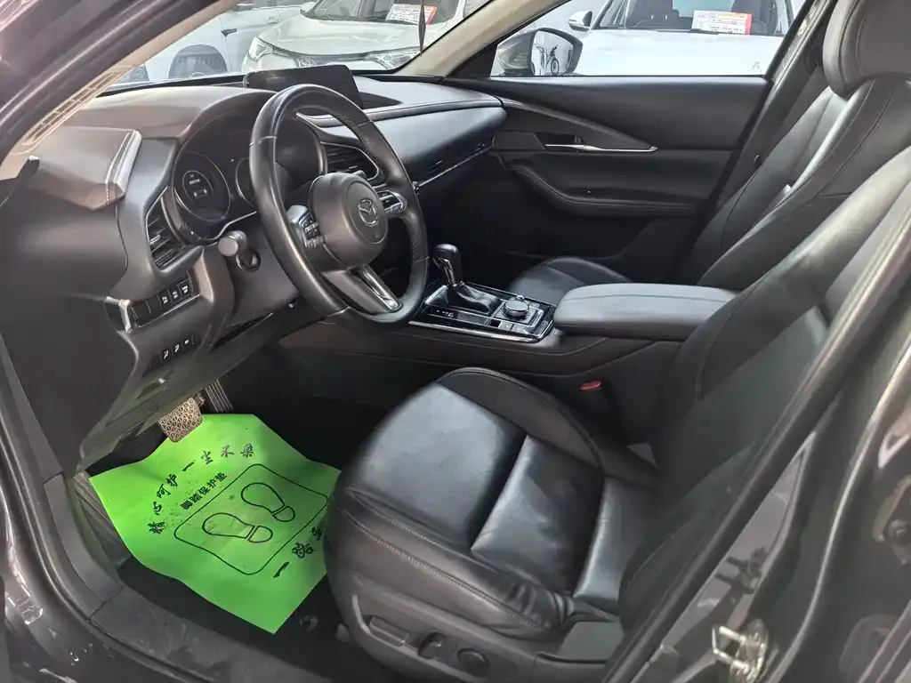 Mazda CX-30 — фото 3
