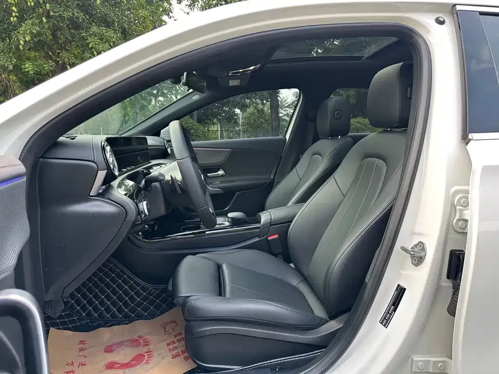 Mercedes-Benz A-Class 2021 из CN, фото 4