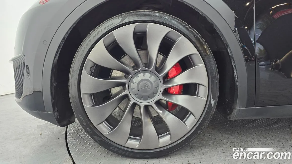 Tesla Model Y 2021 из KR, фото 3