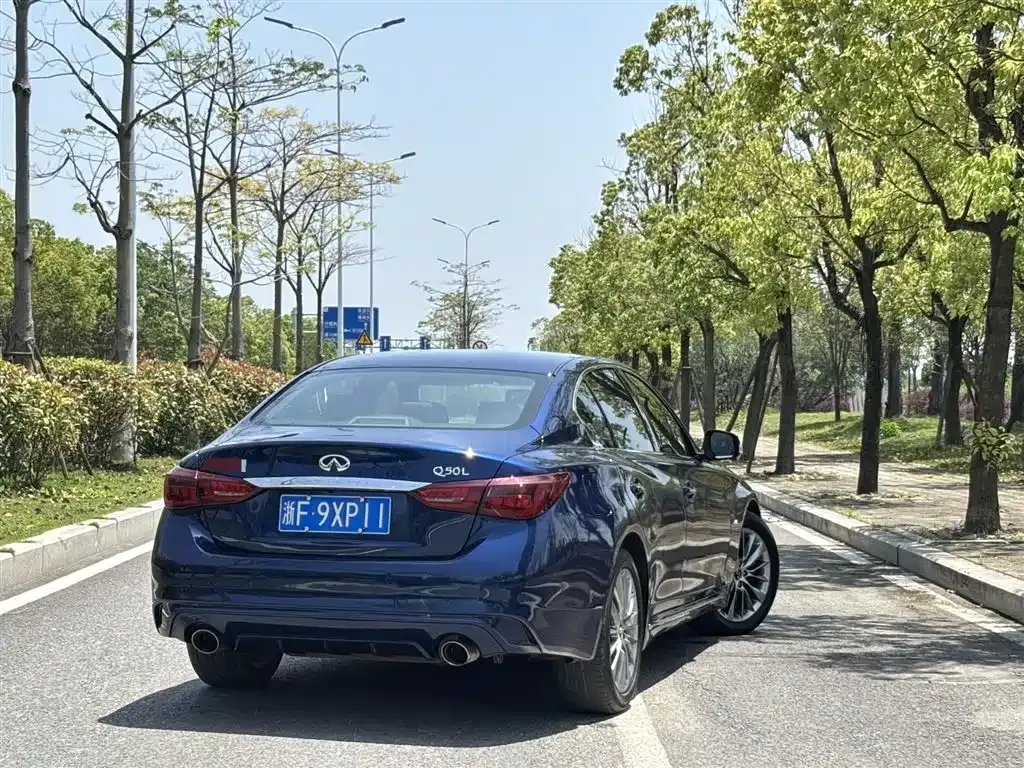 Infiniti Q50L 2021 из CN, фото 6