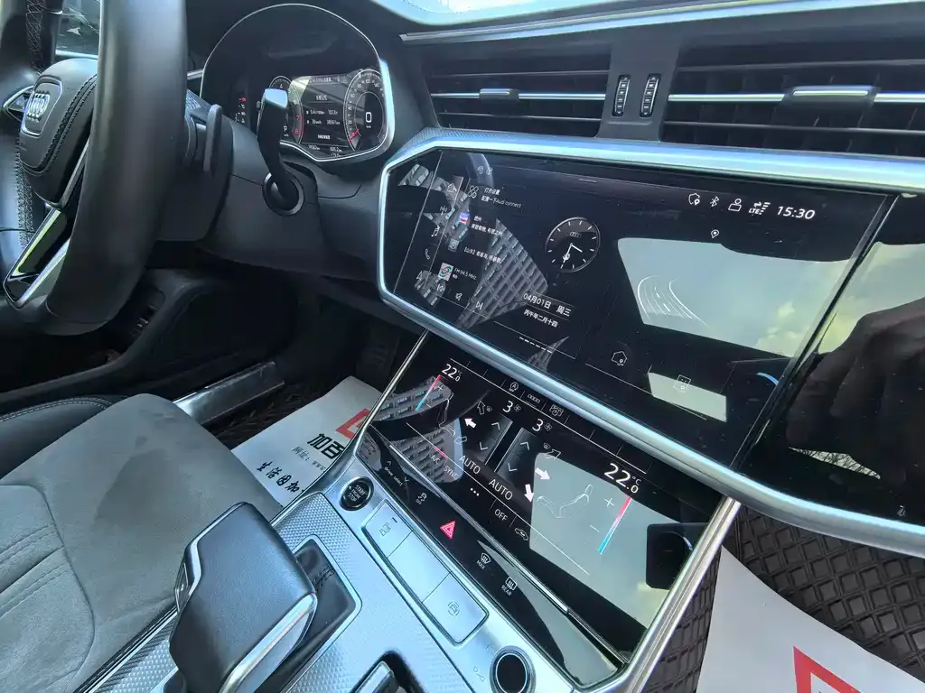 Audi A6L 2024 из CN, фото 2