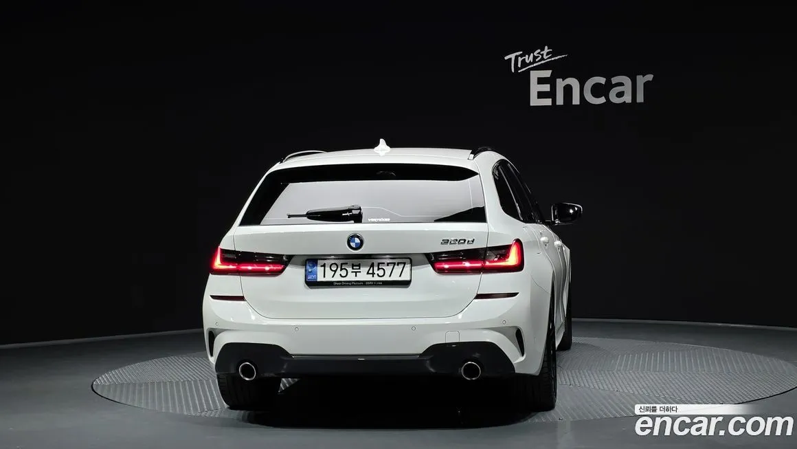 BMW 3-Series 2022 из KR, фото 6