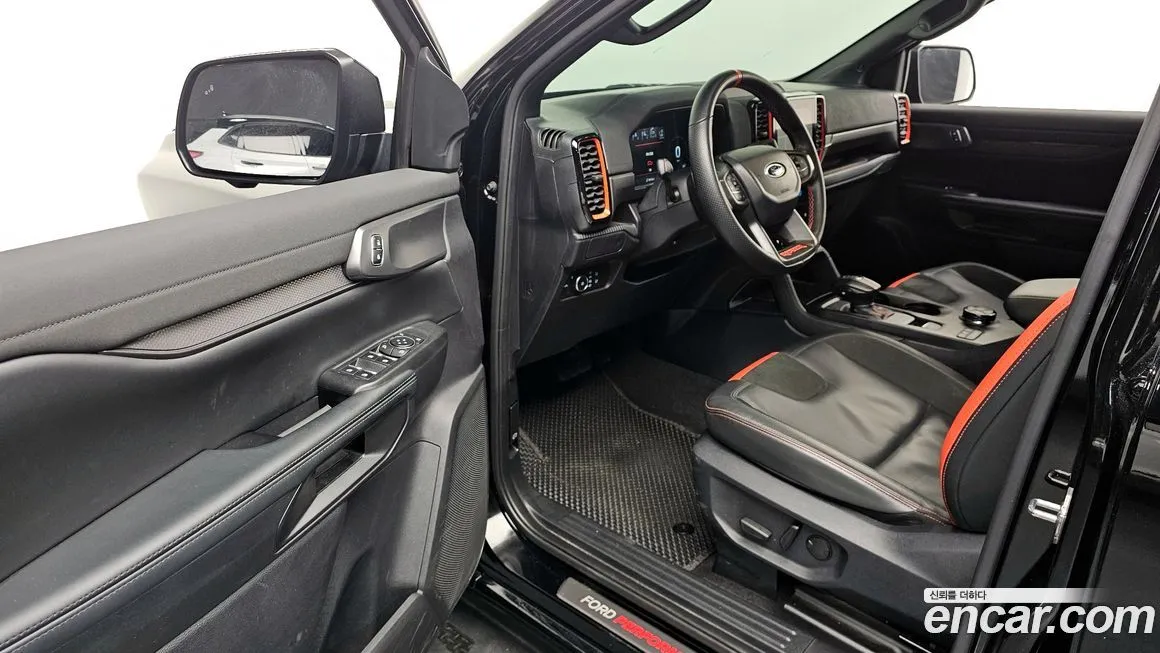 Ford Ranger — фото 10