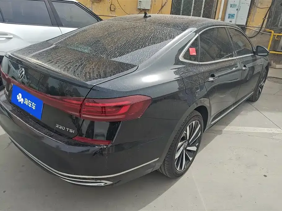 Volkswagen Passat — фото 8