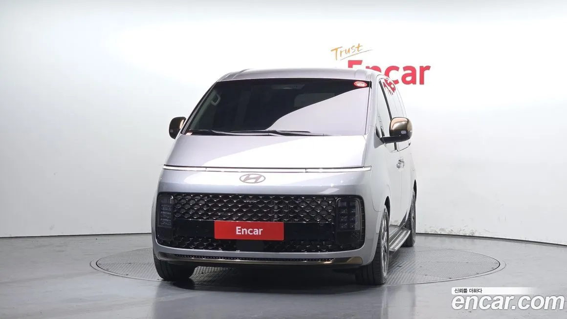 Hyundai Staria 2025 из KR, фото 3