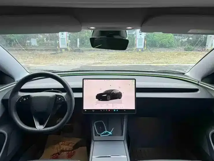 Tesla Model 3 2024 из CN, фото 3