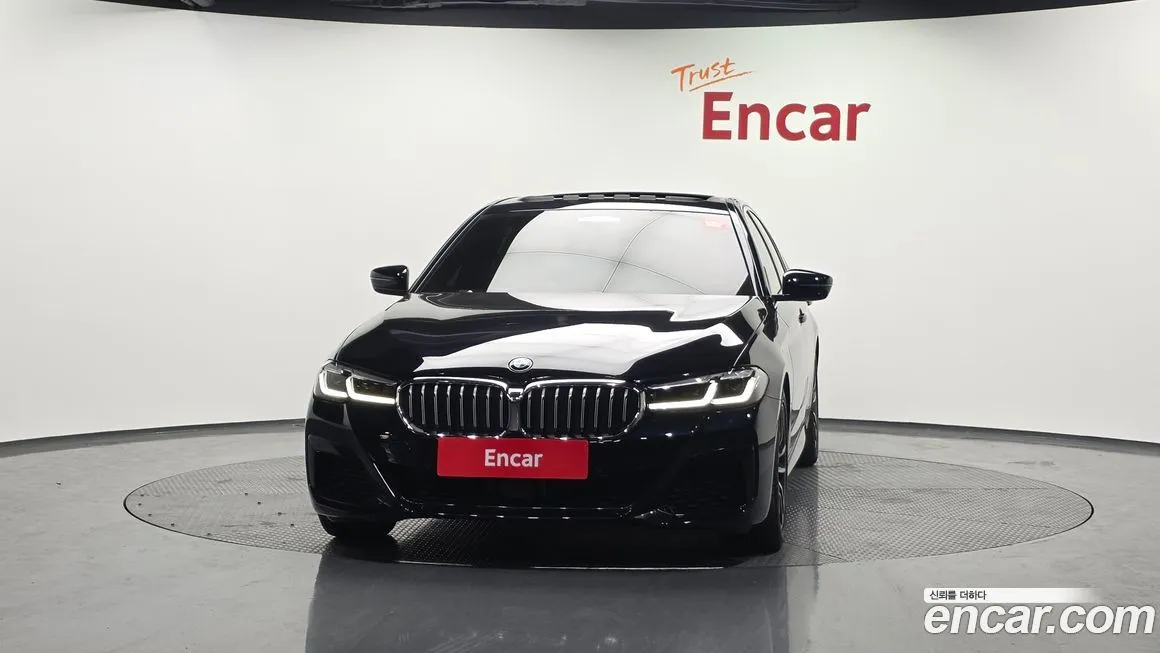 BMW 5-Series 2022 из KR, фото 2
