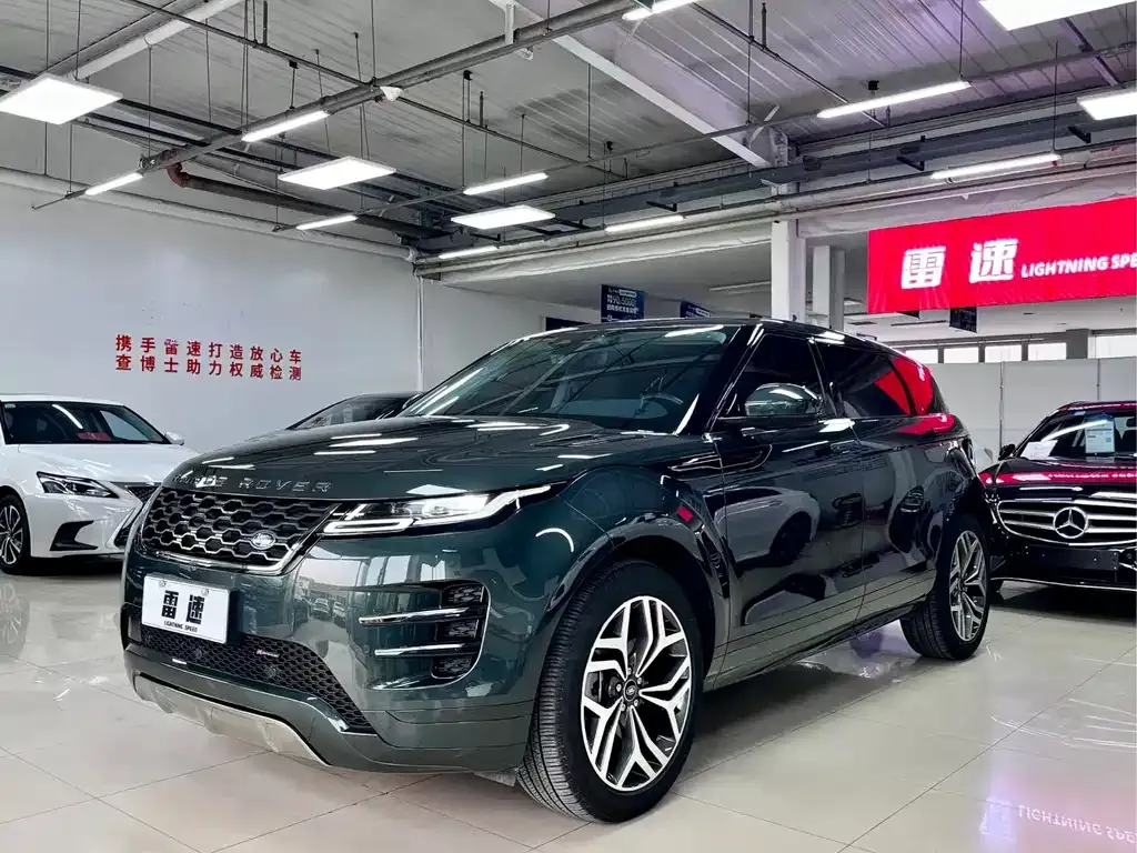 Land Rover Evoque — фото 1
