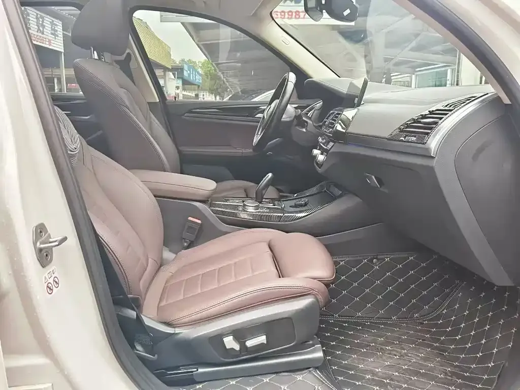 BMW X3 2021 из CN, фото 6