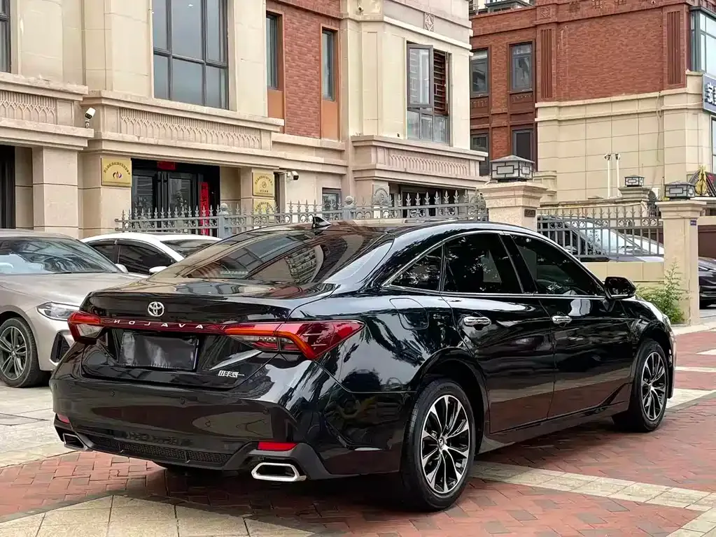 Toyota Avalon 2023 из CN, фото 7