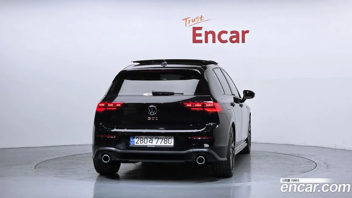 Volkswagen Golf 2024 из KR, фото 4
