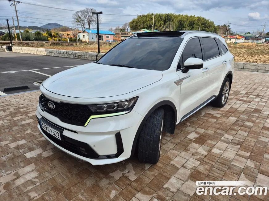 Kia Sorento — фото 9