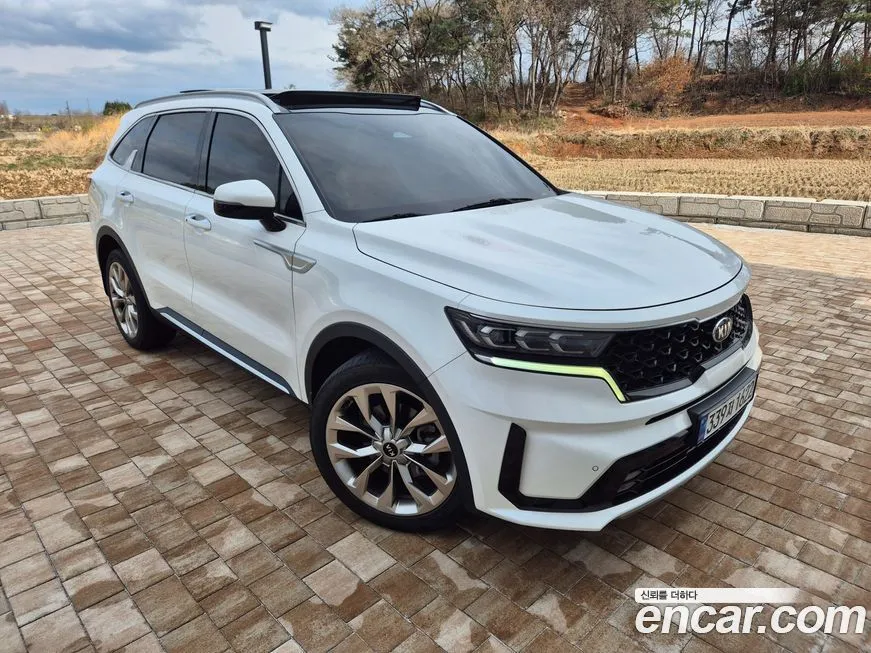 Kia Sorento — фото 8