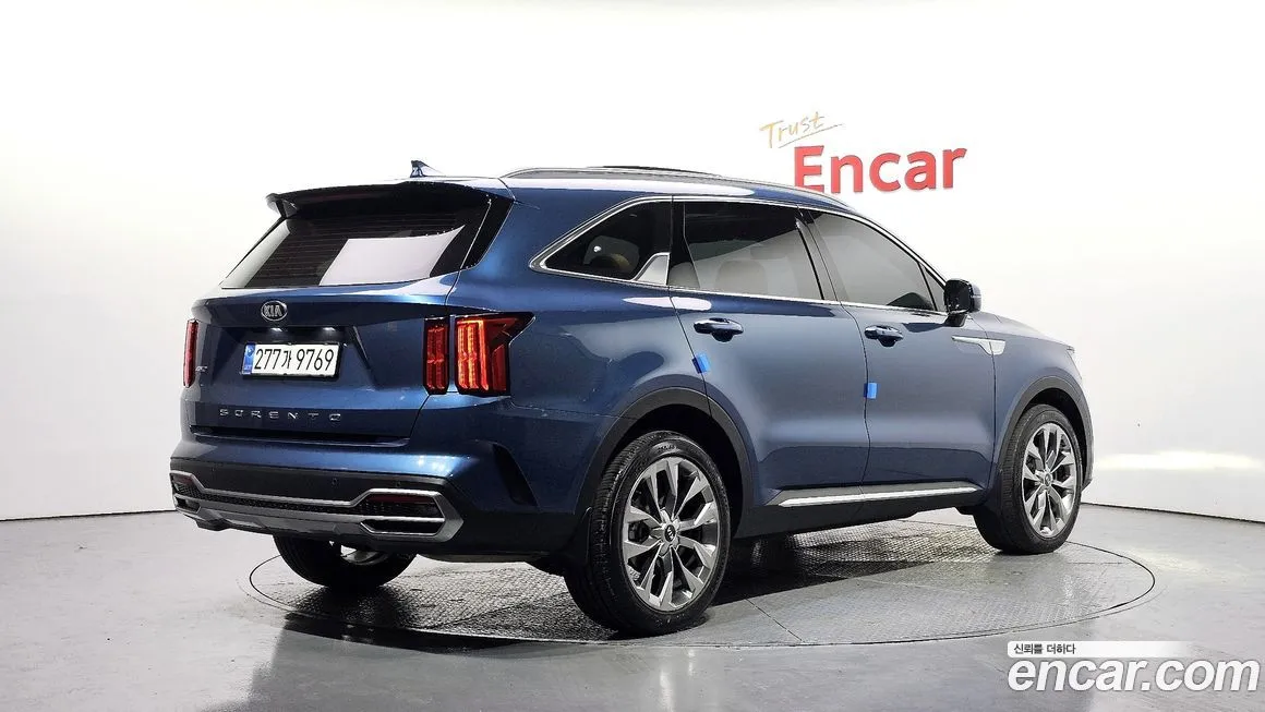 Kia Sorento — фото 4