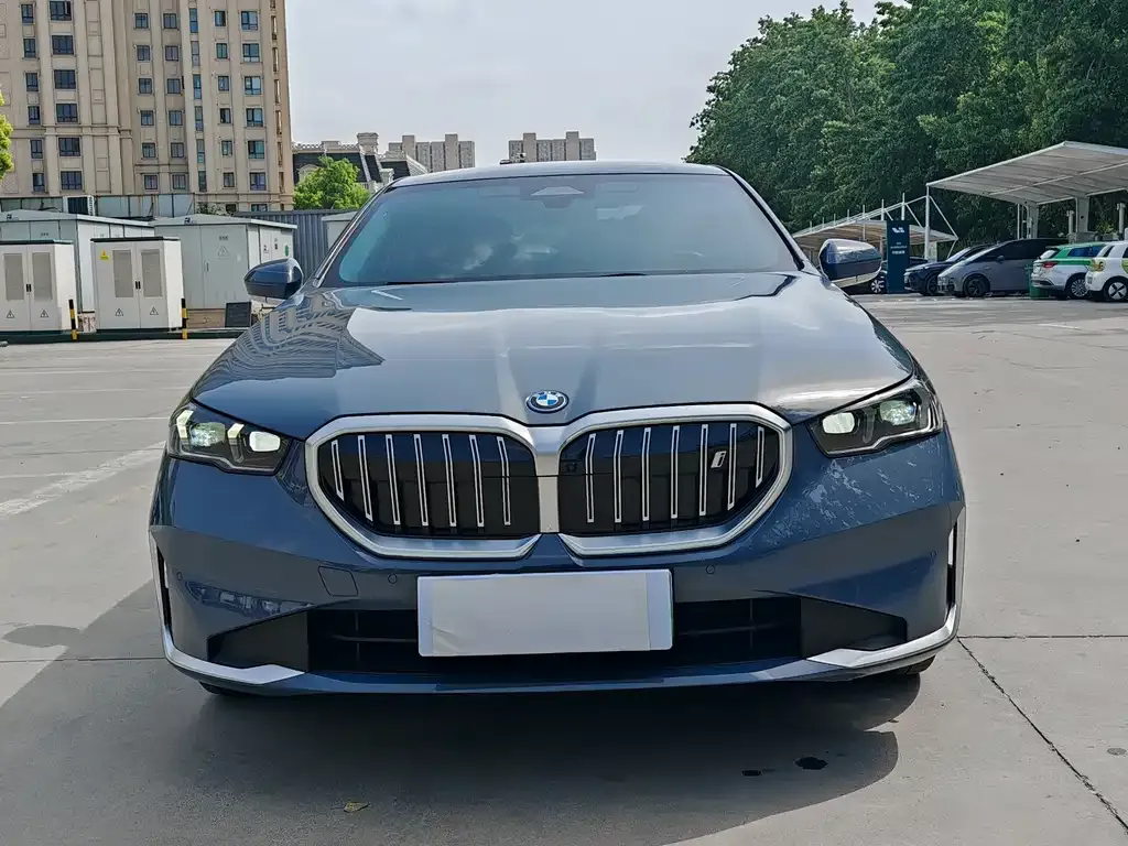BMW i5 2024 из CN, фото 6
