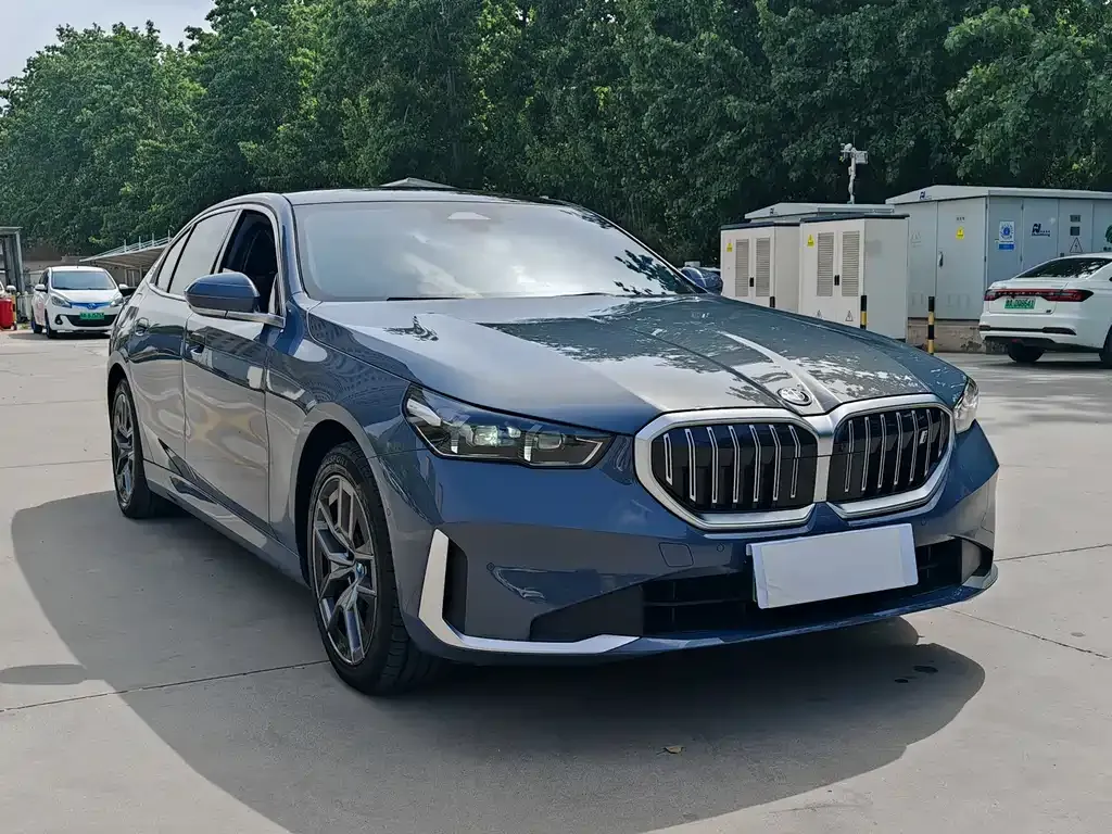 BMW i5 2024 из CN, фото 5