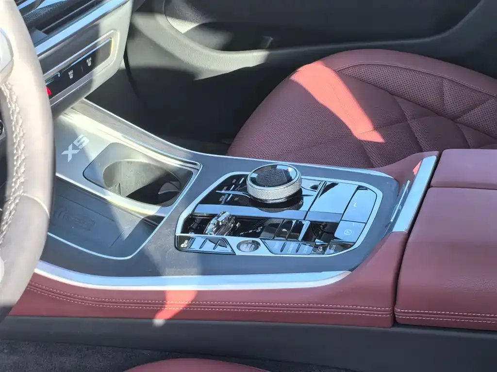 BMW X5 2025 из CN, фото 4