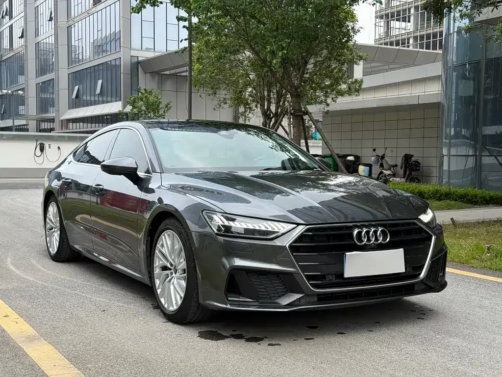 Audi A7 2021 из CN, фото 8