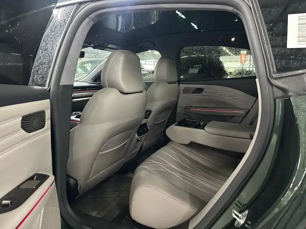 Geely Galaxy Xingyao 8 2025 из CN, фото 5