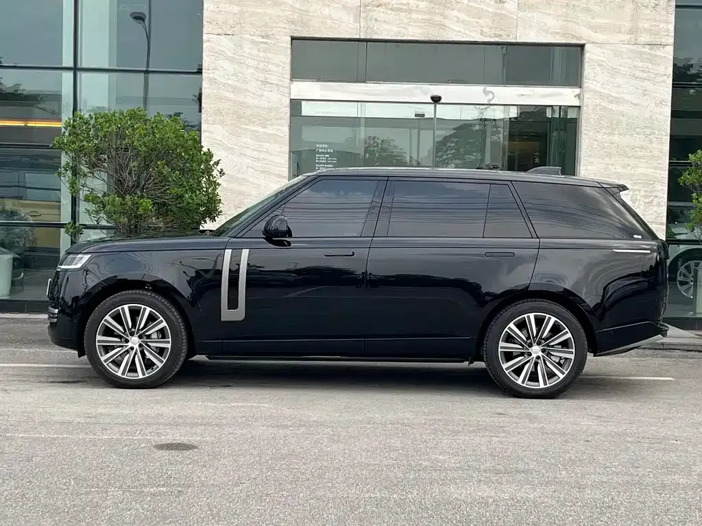 Land Rover Range Rover 2025 из CN, фото 8