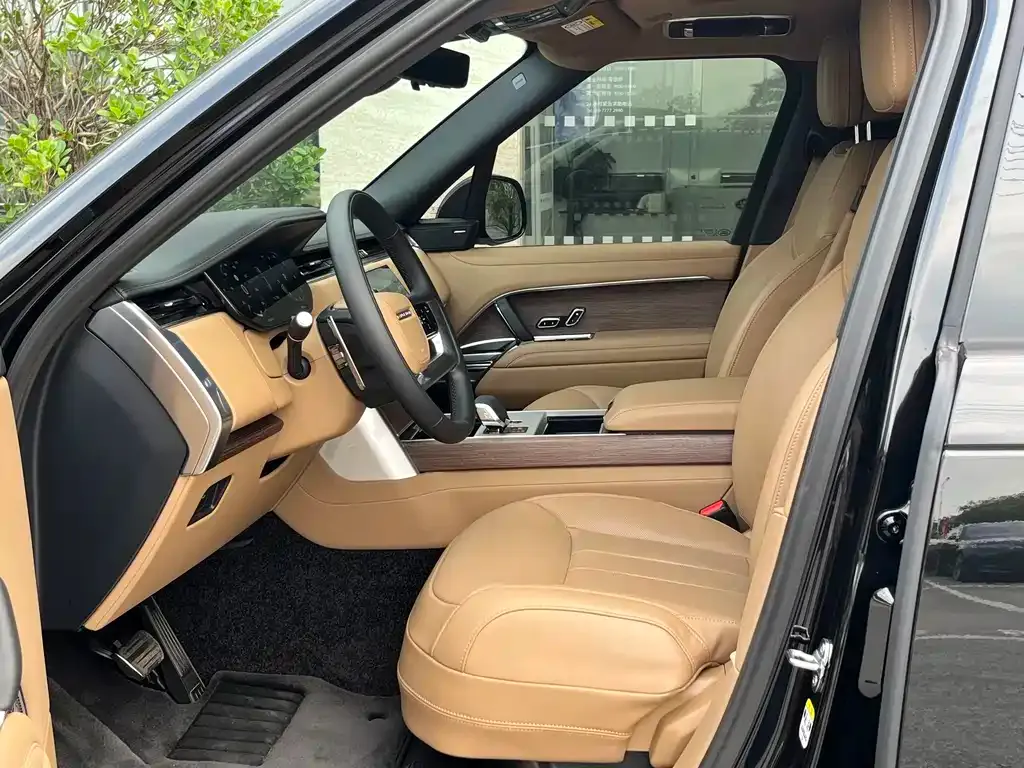 Land Rover Range Rover 2025 из CN, фото 6