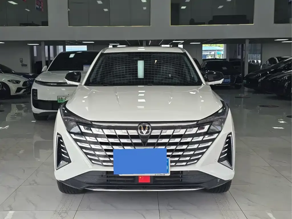 Changan UNI-Z 2025 из CN, фото 2