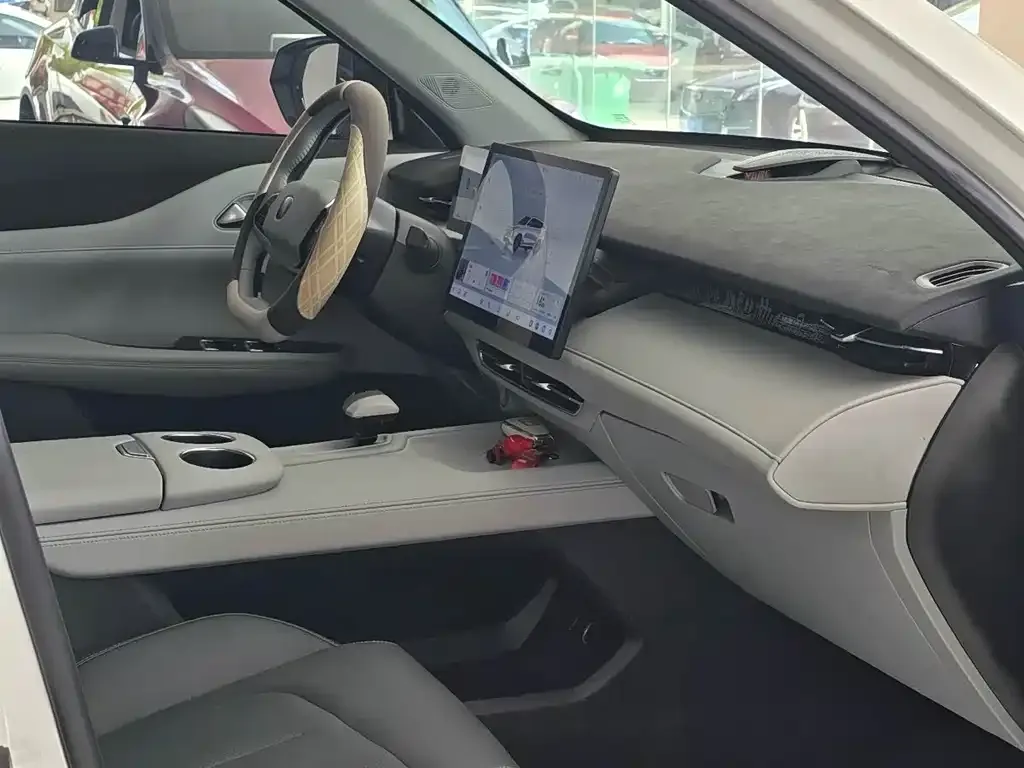 Changan UNI-Z 2025 из CN, фото 3