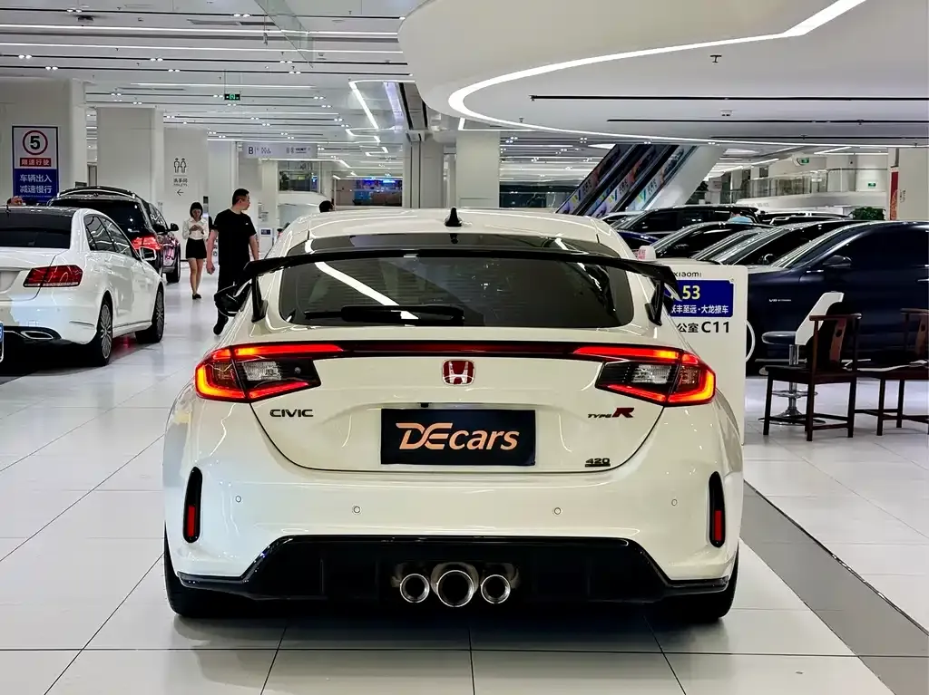 Honda Civic (Import) 2023 из CN, фото 10