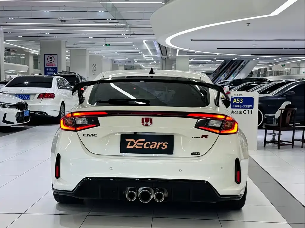 Honda Civic (Import) 2023 из CN, фото 3
